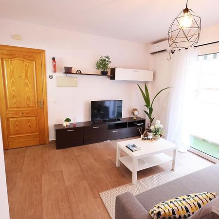 Apartamento Adri Málaga Exterior foto